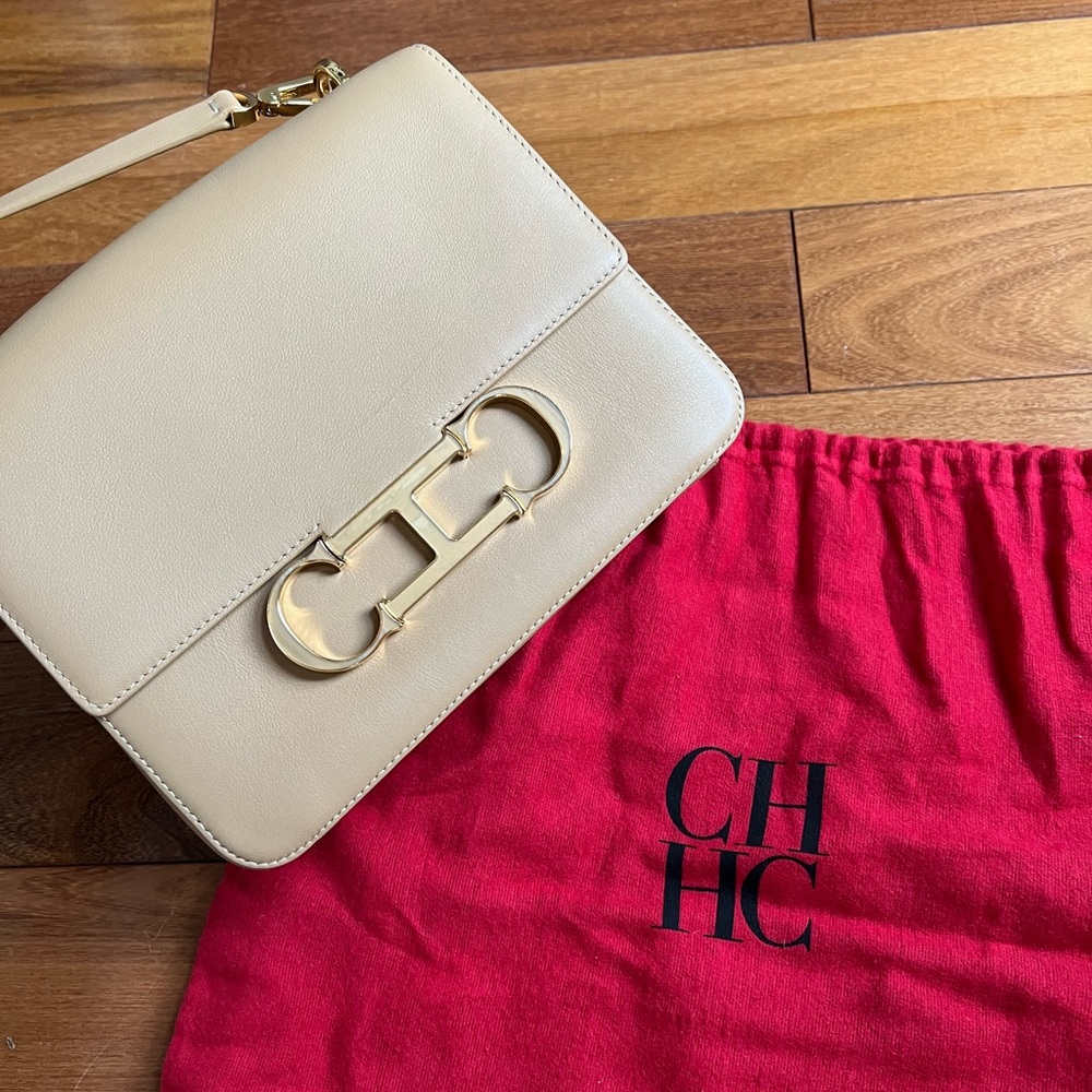 NEW / never used- Caroline Herrera INITIALS INSIGNIA HANDBAG